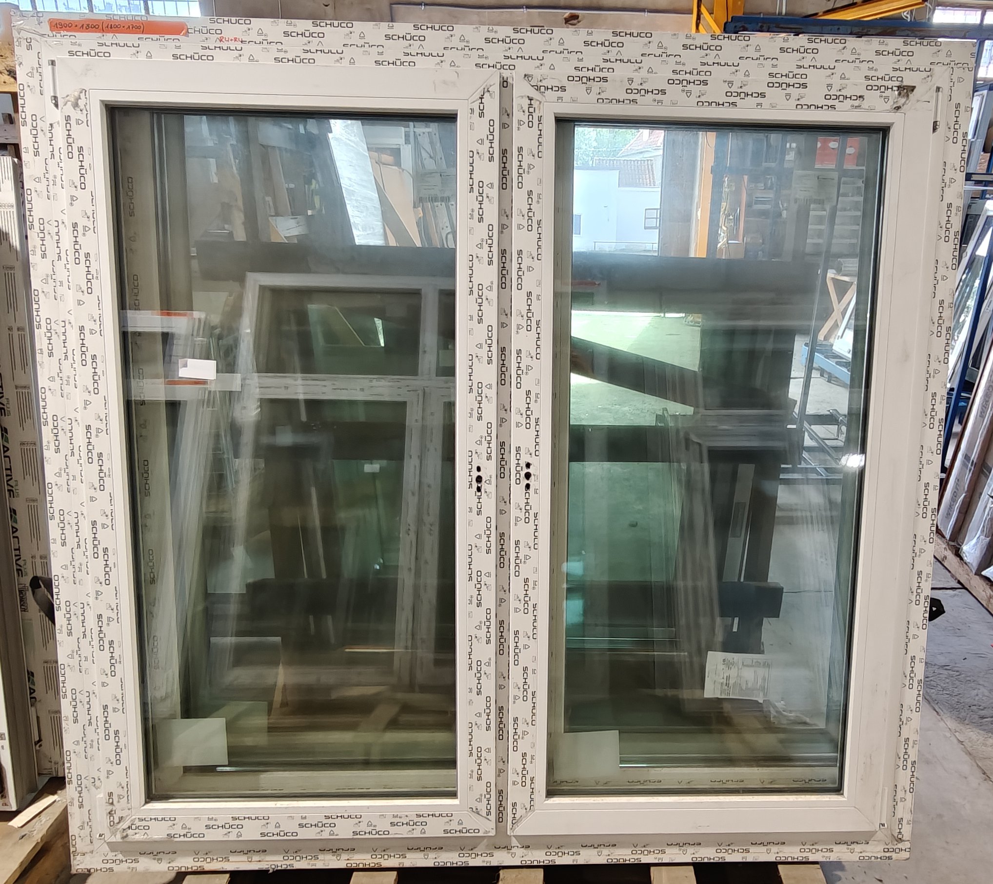 1900x1800 - okno PVC